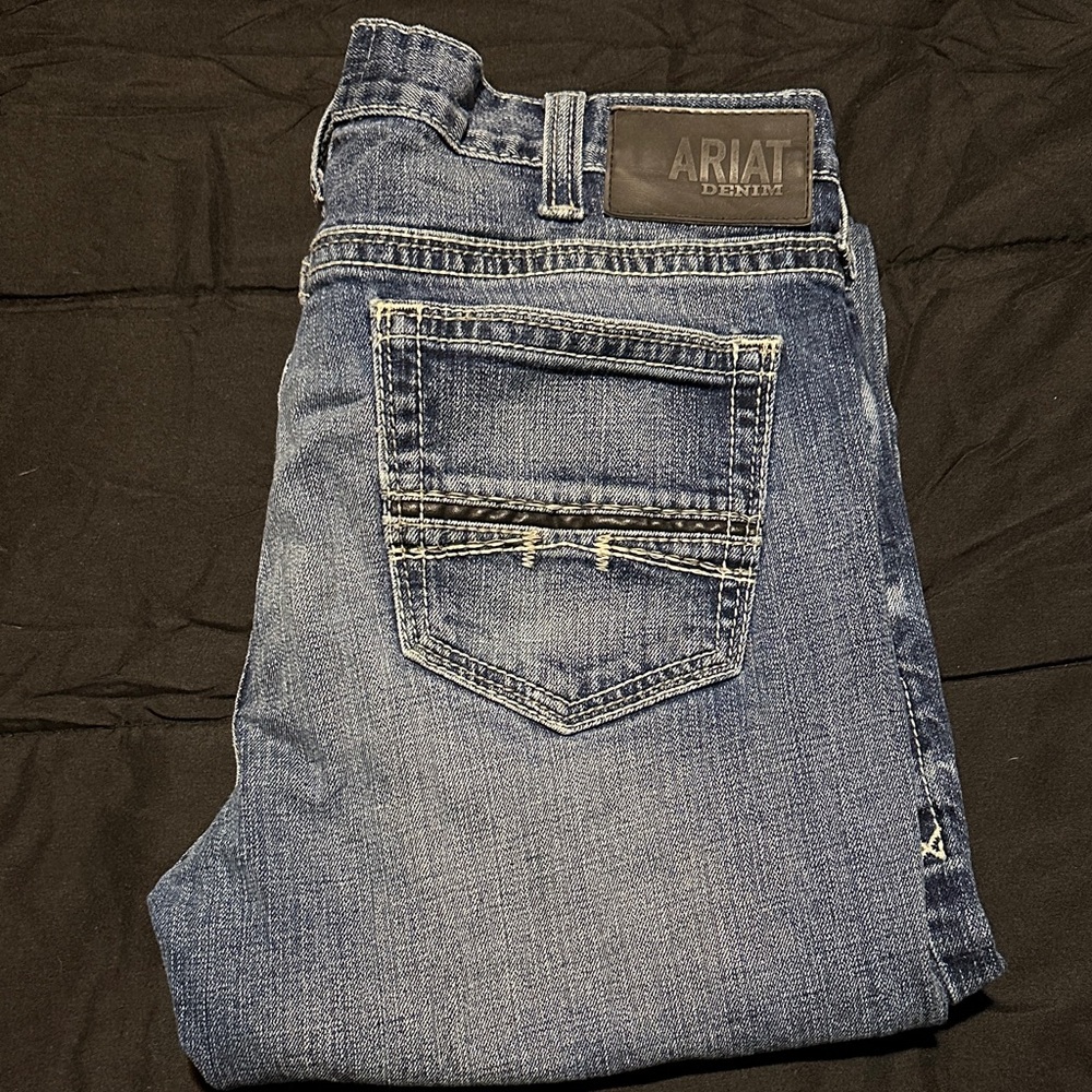 Ariat Men's Classic Blue Jeans